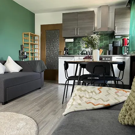 Gemuetliches 2-zimmer-apartment Im Fichtelgebirge - Nahe Der Skipiste Mit Terrasse & Free Parking Mehlmeisel